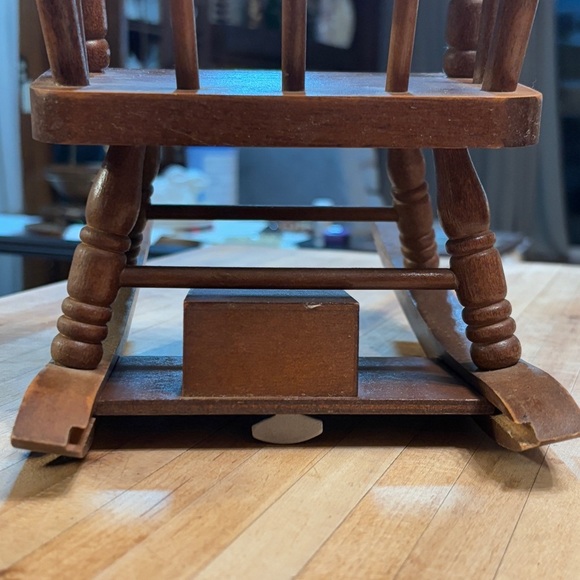 Miniature Doll baby Wooden musical Doll Rocking Chair - Picture 3 of 12